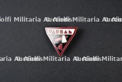 Lot d' insignes du groupement 4 — miniature 6