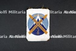 Ensemble d'insignes du groupement 11 — photo 2