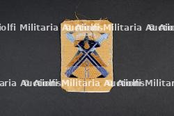 Ensemble d'insignes du groupement 11 — photo 3