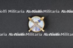 Ensemble d'insignes du groupement 11 — photo 10
