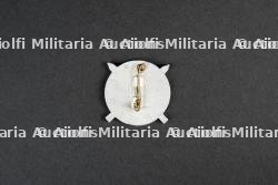 Ensemble d'insignes du groupement 11 — photo 15