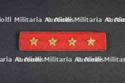 Une barrette de grade des Chantiers