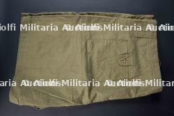 Ensemble d'uniformes et d'équipements — photo 6