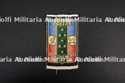 Lots d'insignes du Groupement 22 — miniature 2