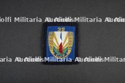 Ensemble d'insignes et de diplômes du Groupement 32 — miniature 8