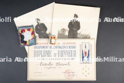 Ensemble d'insignes et de diplômes du Groupement 18