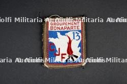 Lot d'insignes du 1er modèle du Groupement 13 — miniature 2