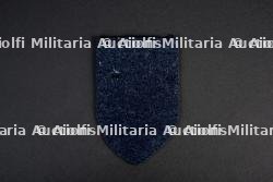 Lot d'insignes du Groupement 15 — photo 3