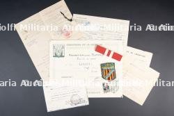 Ensemble de documents et d'insignes du Groupement 15