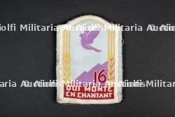 Lot d'insignes du Groupement 16 — miniature 4