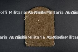 Lot d'insignes du Groupement 16 — miniature 5