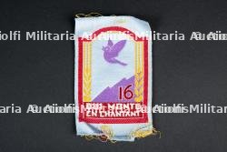 Lot d'insignes du Groupement 16 — miniature 2
