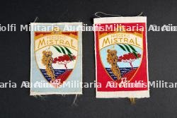 Lot d'insignes du Groupement 17 — miniature 1
