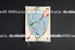 Lot d'insignes du Groupement 17 — miniature 3