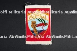 Lot d'insignes du Groupement 17 — miniature 4