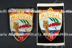 Lot d'insignes du Groupement 17 — photo 1