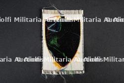 Lot d'insignes du Groupement 17 — miniature 5