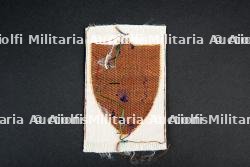 Lot d'insignes du Groupement 17 — miniature 5