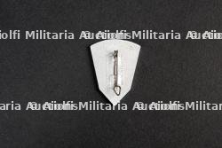 Lot d'insignes du Groupement 17 — miniature 7