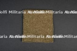 Ensemble d'insignes et de diplômes — photo 4