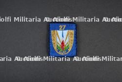 Ensemble d'insignes et de diplômes du Groupement 27 — photo 9