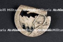 Lot d'insignes du Groupement 28 — photo 2