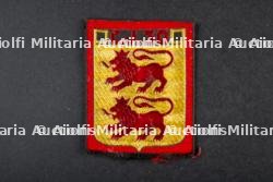 Lot d'insignes du Groupement 30 — miniature 2