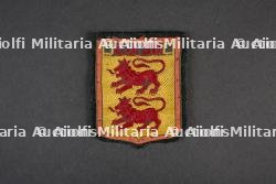 Lot d'insignes du Groupement 30 — miniature 4