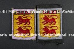 Lot d'insignes du Groupement 30
