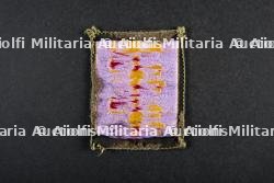 Lot d'insignes du Groupement 30 — miniature 3
