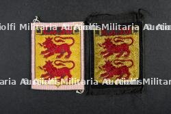 Lot d'insignes du Groupement 30 — photo 1