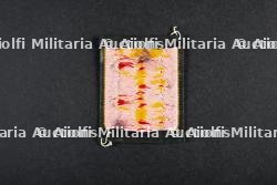 Lot d'insignes du Groupement 30 — miniature 3