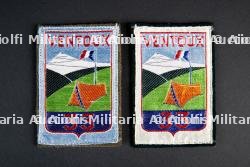 Lot d'insignes du Groupement 33 — photo 1