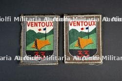 Lot d'insignes du Groupement 33 — miniature 1