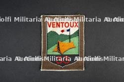 Lot d'insignes du Groupement 33 — miniature 2