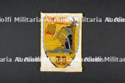 Lot d'insignes du Groupement 33 — photo 3