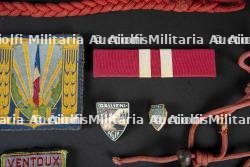 Ensemble d'insignes d'un jeune du Groupement 33 — photo 3