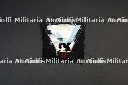 Lot d'insignes du Groupement 35 — miniature 3