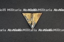 Lot d'insignes du Groupement 35 — miniature 7
