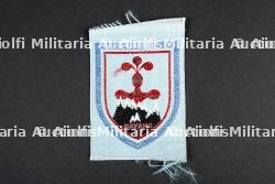 Lot d'insignes du Groupement 37 — photo 4
