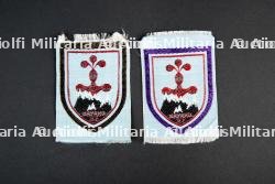 Lot d'insignes du Groupement 37
