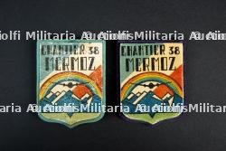 Lot d'insignes du Groupement 38