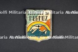 Lot d'insignes du Groupement 38 — photo 4
