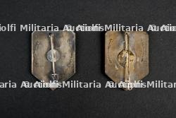 Lot d'insignes du Groupement 46 — photo 2