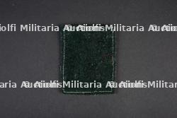 Ensemble d'insignes et de diplômes — photo 4