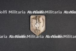 Ensemble d'insignes et de diplômes — photo 6