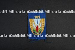 Lot d'insignes du Groupement 101 — photo 2