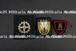 Lot d'insignes de l'école des Chefs administratifs des Chantiers de la jeunesse