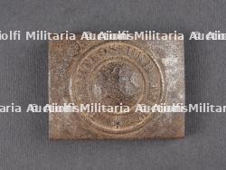 Boucles de ceinturon Wurtemberg et embase de pointe M1915. Württemberg belt buckles and M1915 spike helmet base — miniature 3