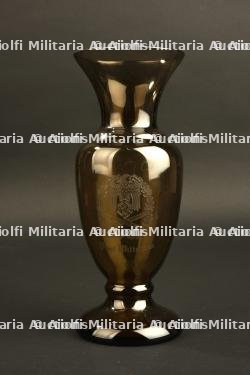 Vase de recompense. German Reward vase.